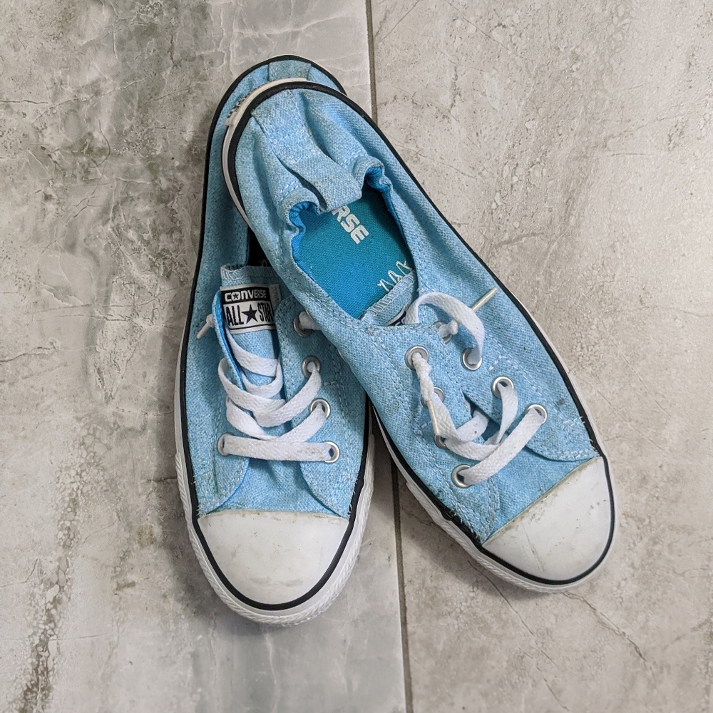 Shoreline Converse in Blue Size 9